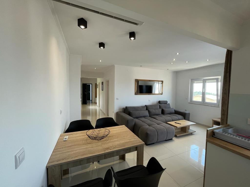 Apartments Pivac ماكارسكا المظهر الخارجي الصورة
