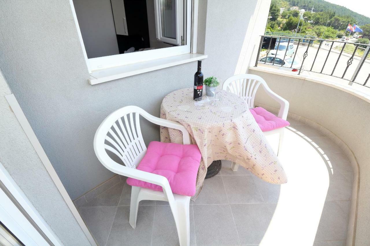 Apartments Pivac ماكارسكا المظهر الخارجي الصورة